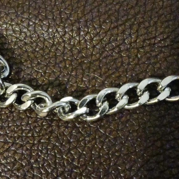 NIP Trendy Cuban Classic Stainless Steel 7mm Width Chain Bracelet - Picture 5 of 5